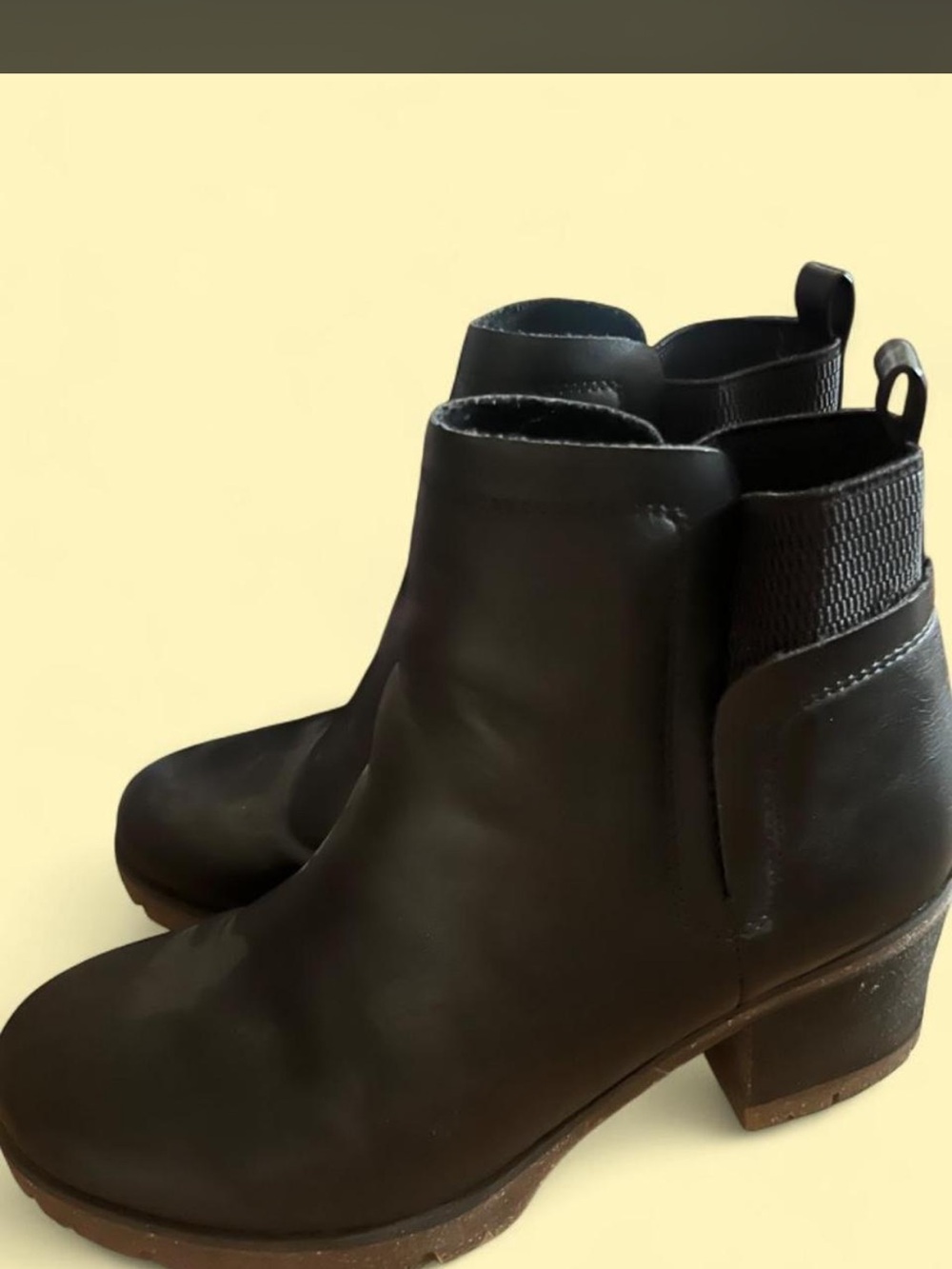Kork-Ease Black Leather Chelsea Ankle Boots